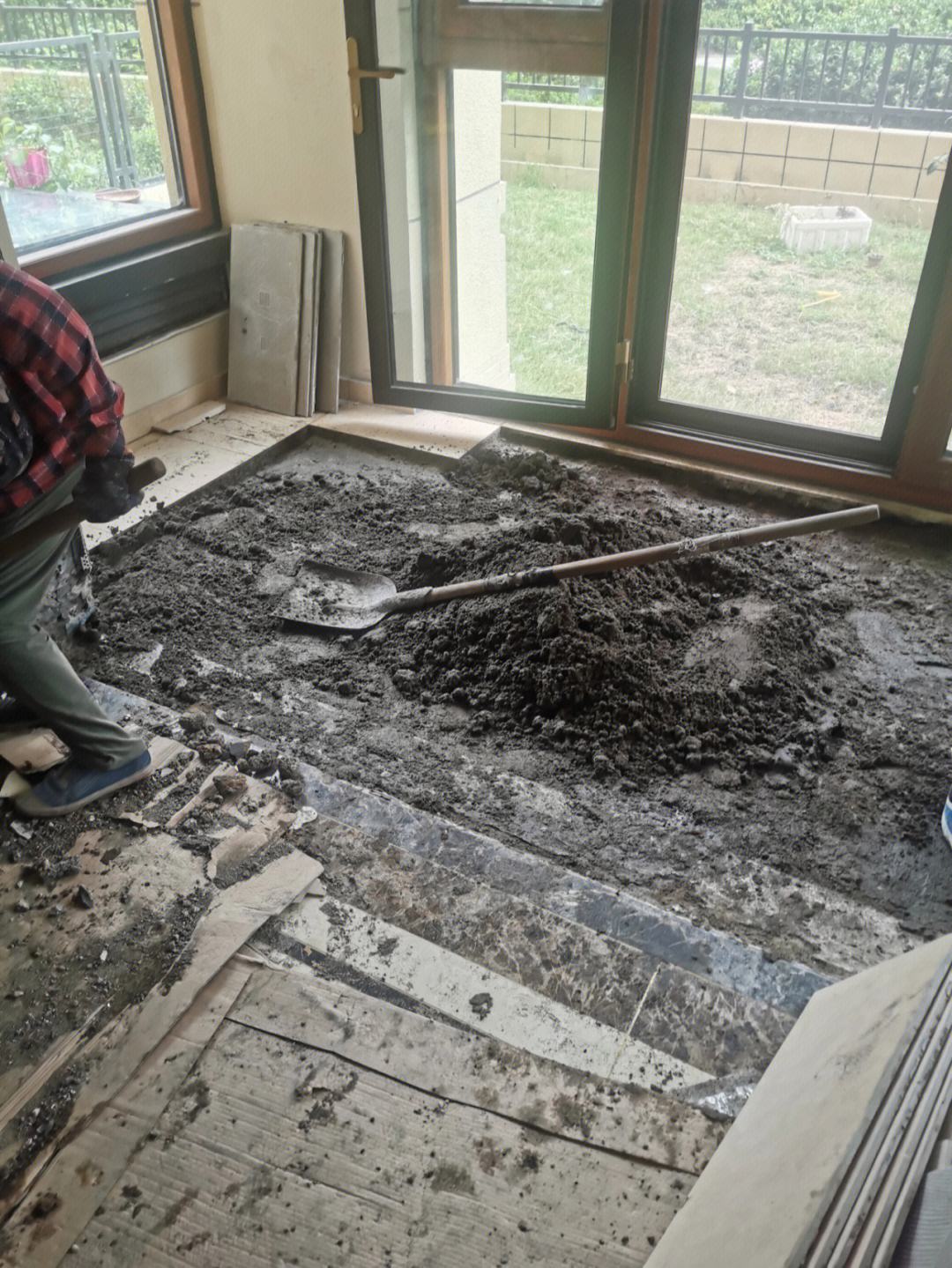 阳台墙面瓷砖空鼓如何处理(阳台瓷砖空鼓脱落什么 原因) 阳台墙面瓷砖空鼓如何处理(阳台瓷砖空鼓脱落什么 原因)